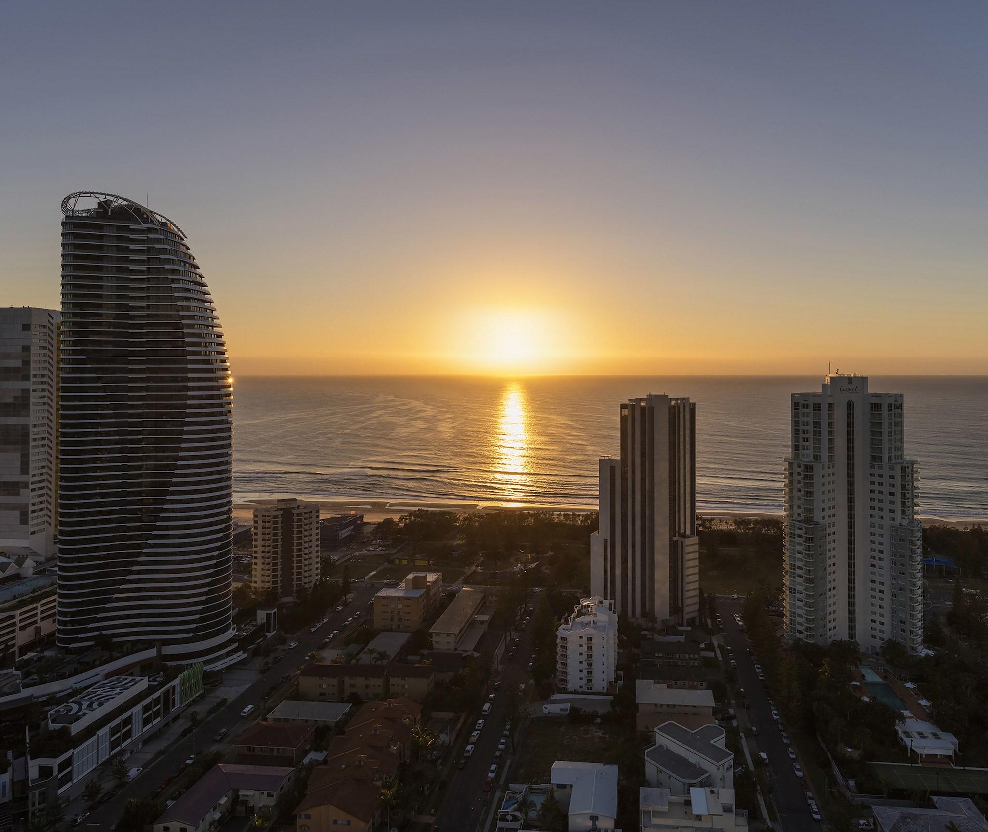 גולד קוסט Avani Broadbeach Residences מראה חיצוני תמונה
